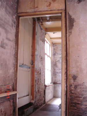 Hal doorgebroken